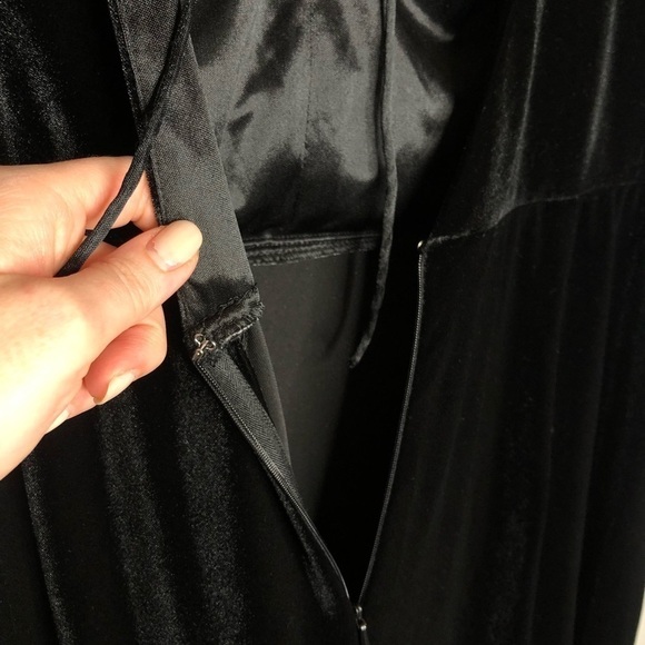 JENNY YOO Ellis Black Velvet Stretchy Long Bridesmaid Winter Wedding Gown Dress - Picture 8 of 15